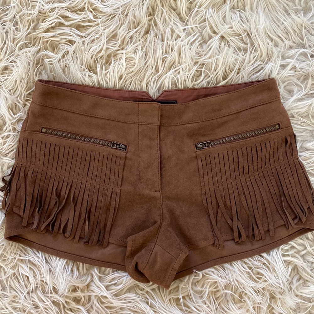 Fringe suede shorts